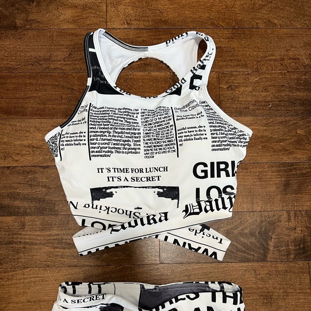 Women's Printed Racerback Sports Crop Top - White/Black